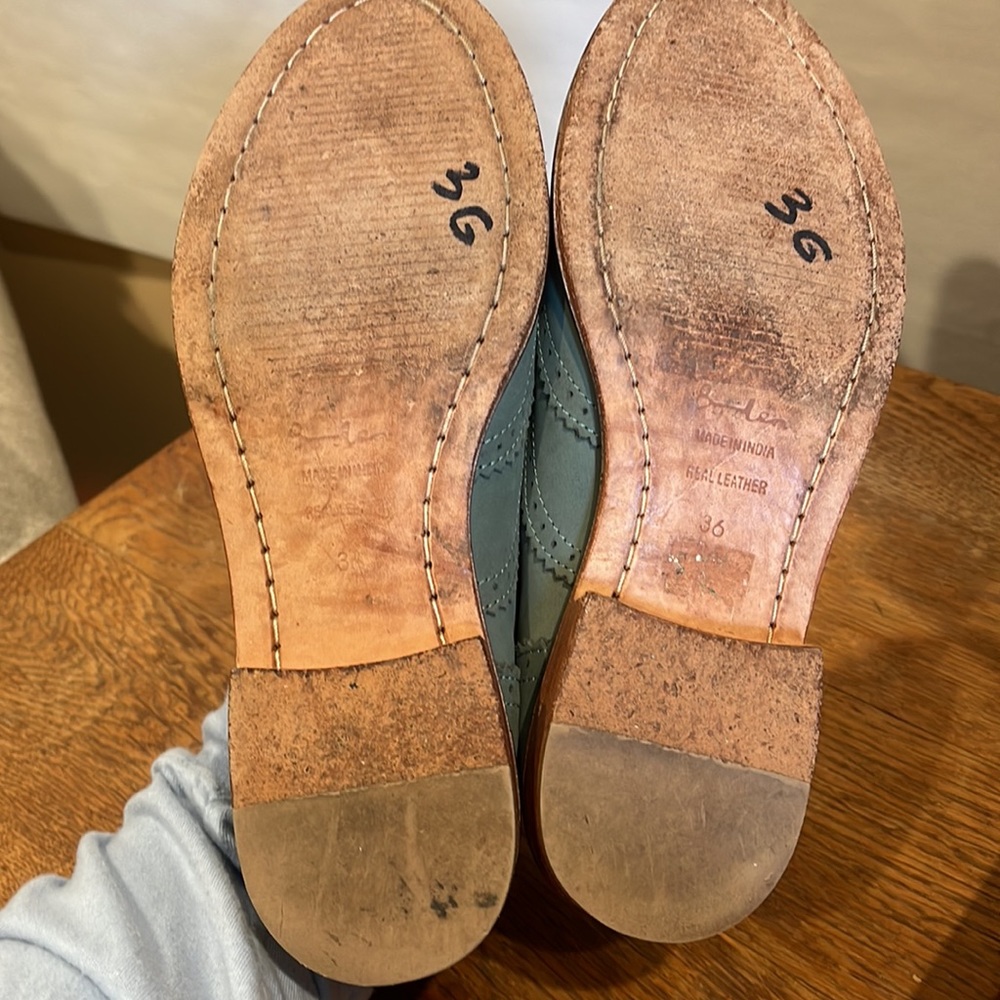 Boden sage green leather oxfords size 36 - Picture 6 of 7